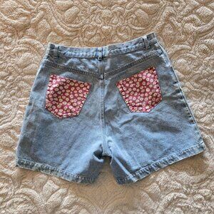 Vintage 80s/ 90s AJ Brandon Jean Shorts w/Patch Back Pockets Size 13/14